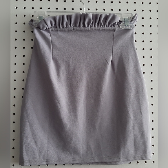 * Missguided Brand Skirt ~ Size 4 - Picture 1 of 4